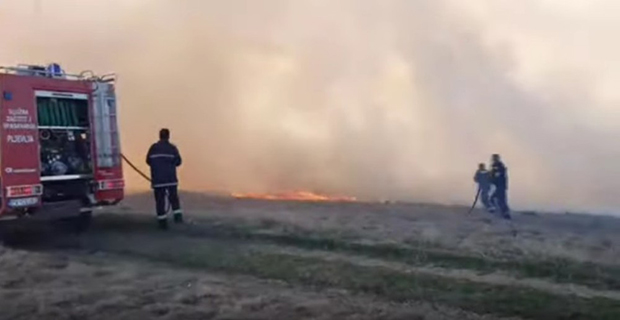 Пожар у Матаругама код Пљеваља: Интервенисали и авиони